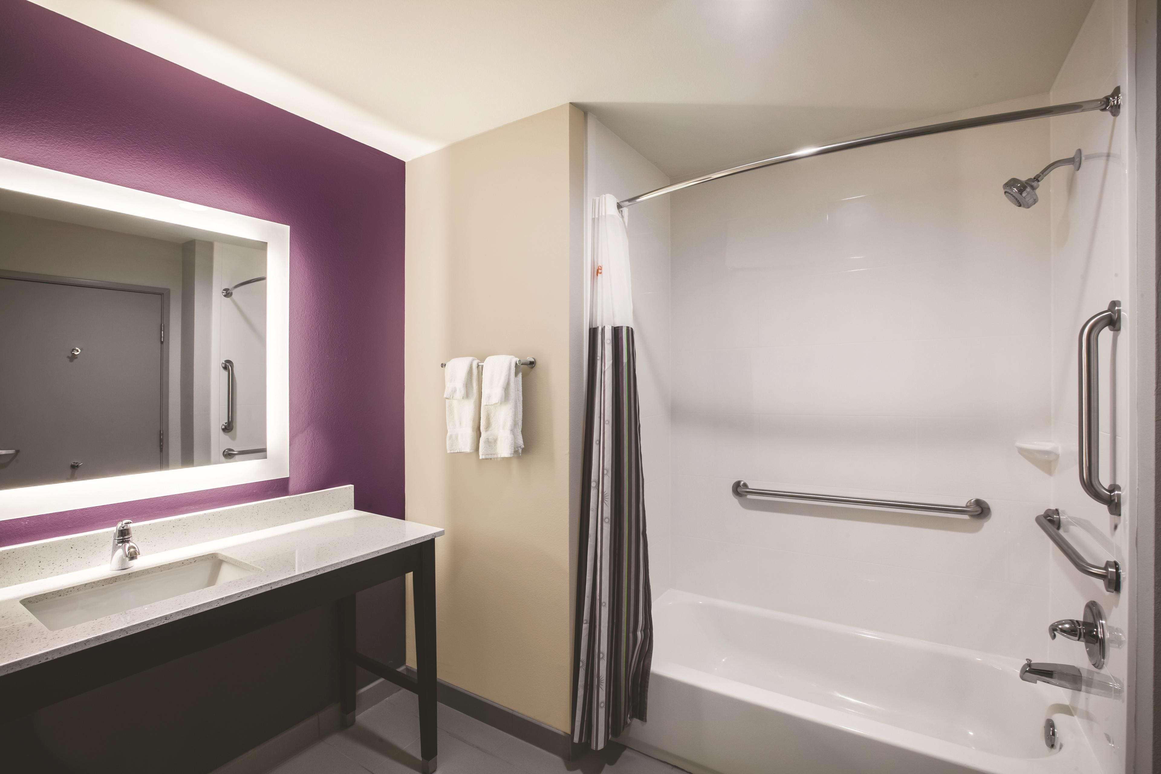 La Quinta By Wyndham Dallas Northeast-Arboretum Garland Zewnętrze zdjęcie